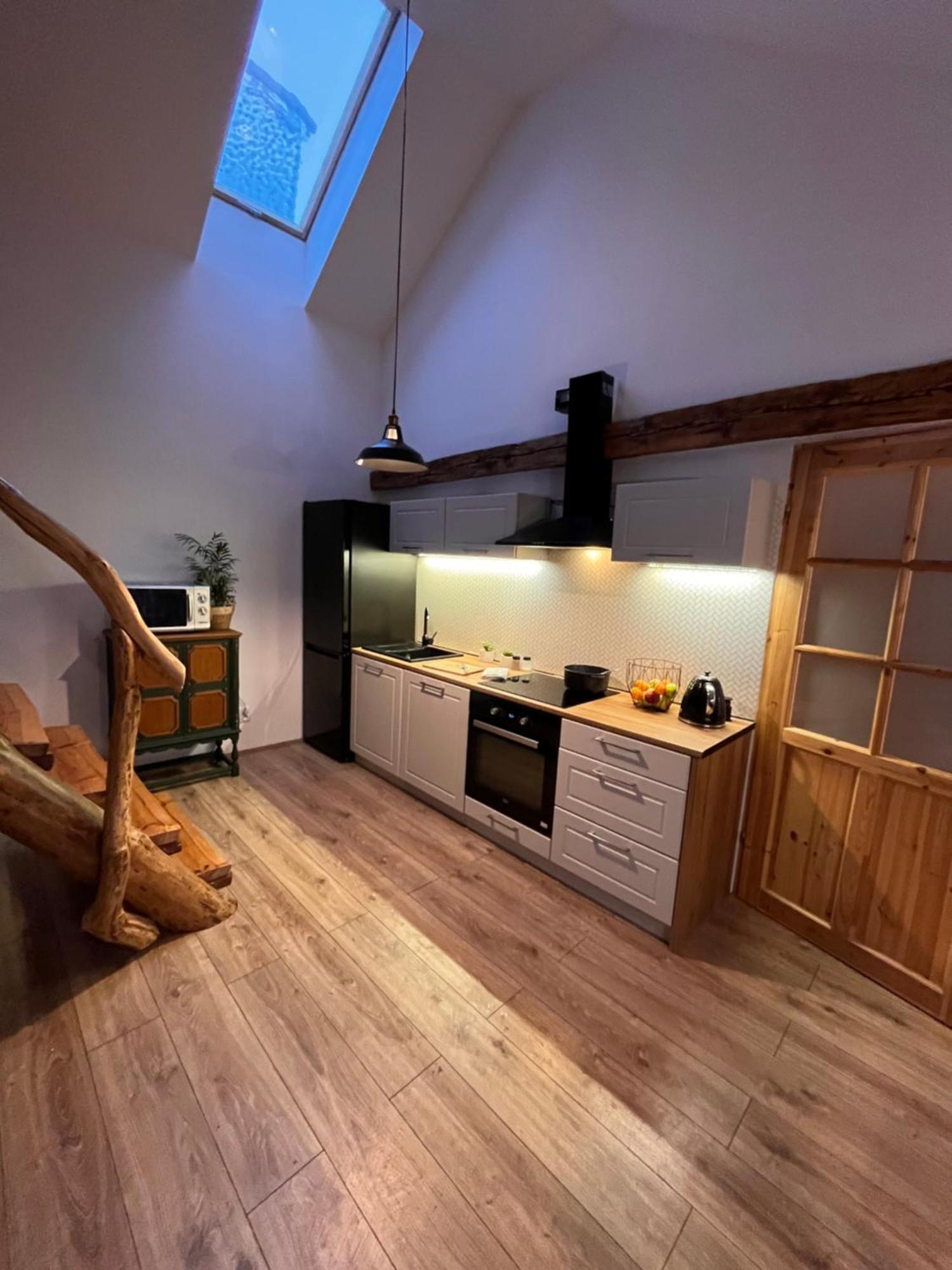 Dobrze Mi Tu-Kikity Apartment Екстериор снимка